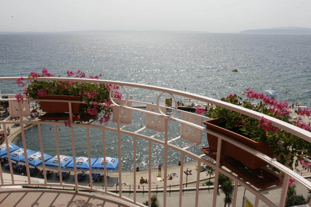 אופטיה Hotel Mozart מראה חיצוני תמונה