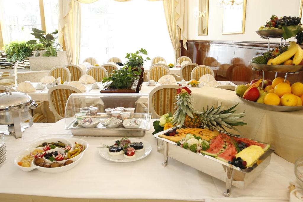 אופטיה Hotel Mozart חדר תמונה